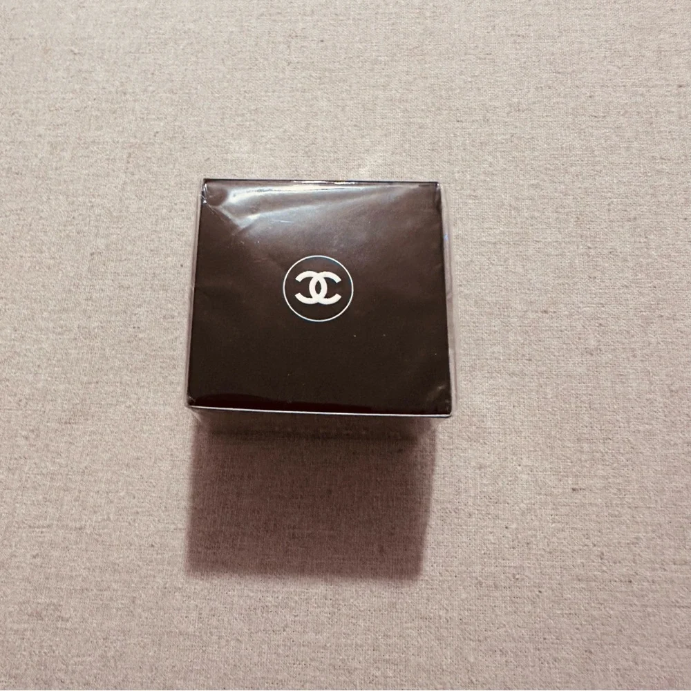 Chanel | Eye Cream | Firming Anti-Wrinkle Eye Cream